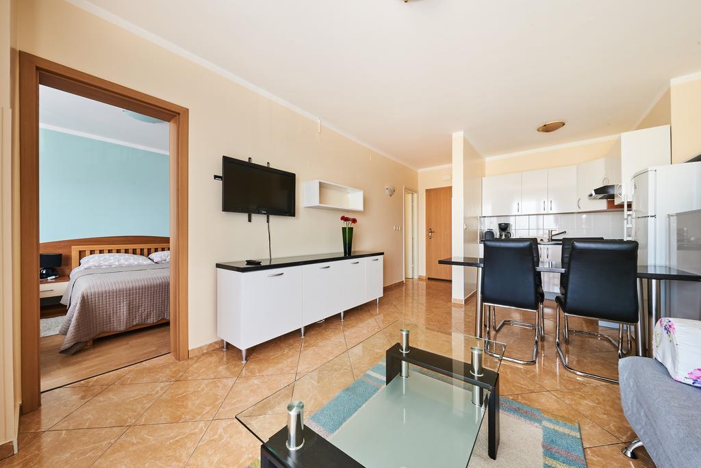 Apartment Vita Moela Umag Exterior photo